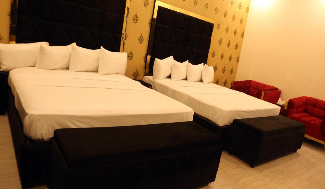 Hotel De Smart Multan Exterior photo